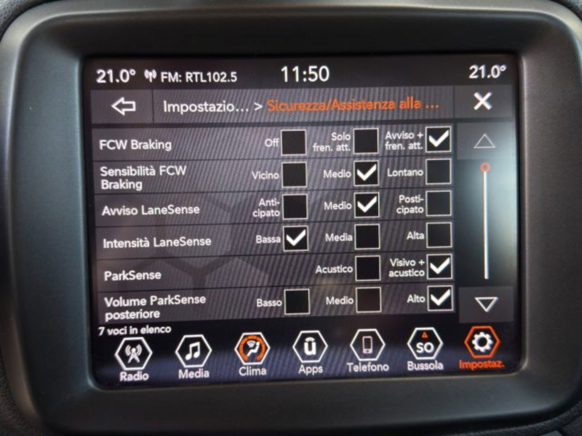 Jeep Renegade 1.6 Mjt 130 CV Limited (14)