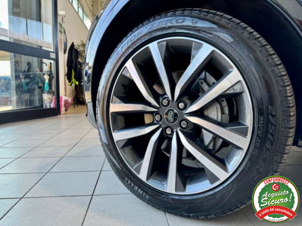 Land Rover Discovery 3.0D I6 249 CV AWD Auto R-Dynamic HSE (7)