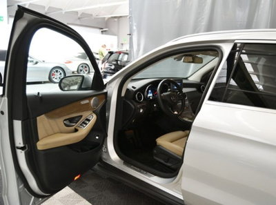Mercedes-Benz GLC SUV 220 d 4Matic Sport (2)
