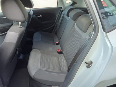 Volkswagen Polo 1.4 TDI 5p. Comfortline (13)