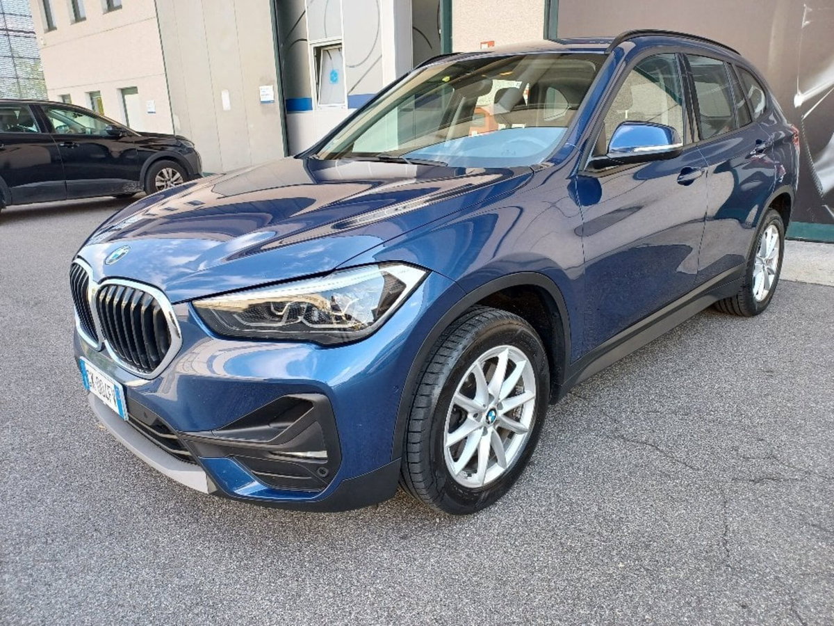BMW X1 xDrive20d Business Advantage (2)