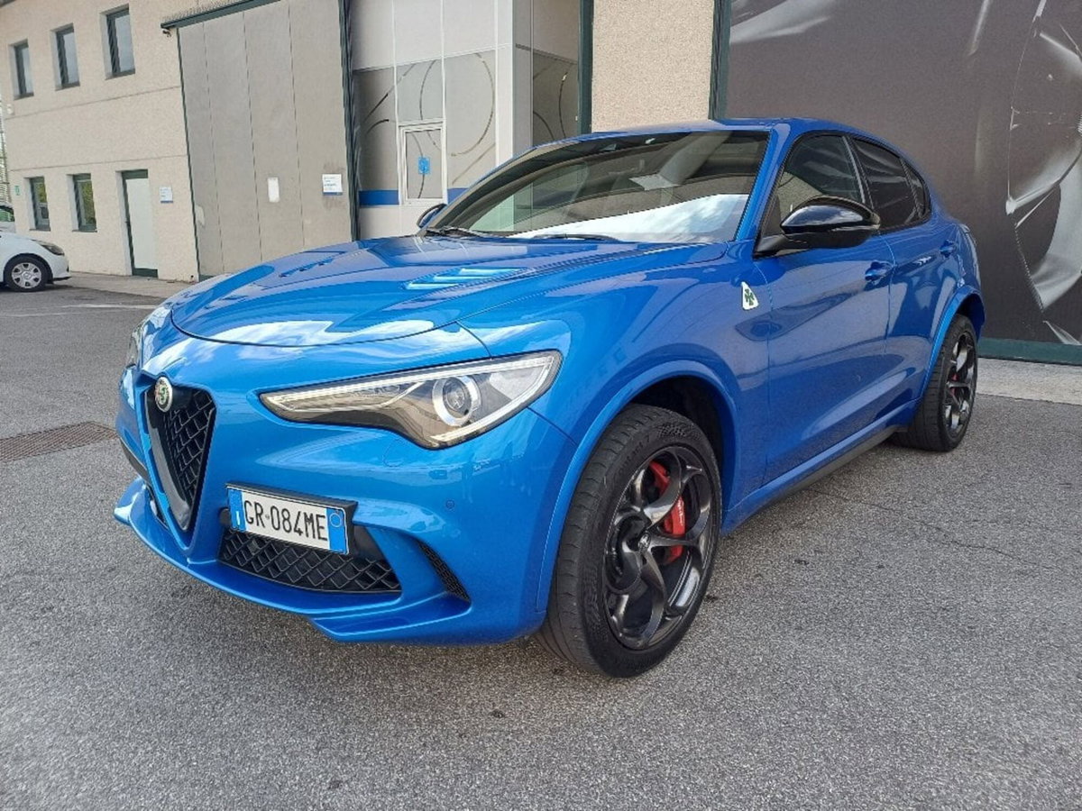Alfa Romeo Stelvio Stelvio 2.9 Bi-Turbo V6 510 CV AT8 Quadrifoglio (2)