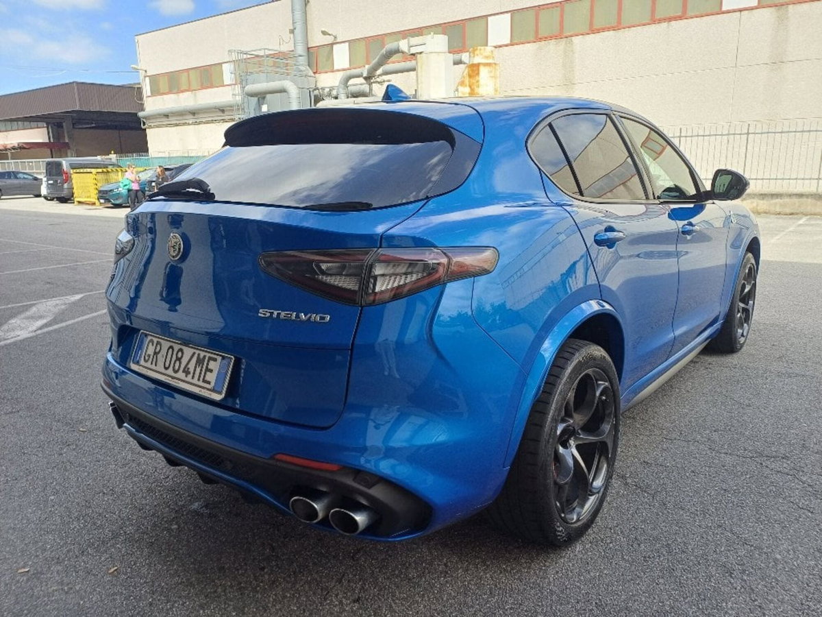Alfa Romeo Stelvio Stelvio 2.9 Bi-Turbo V6 510 CV AT8 Quadrifoglio (4)