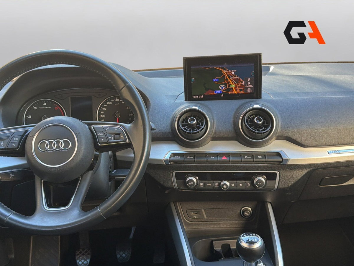 Audi Q2 Q2 30 TDI Identity Black (14)