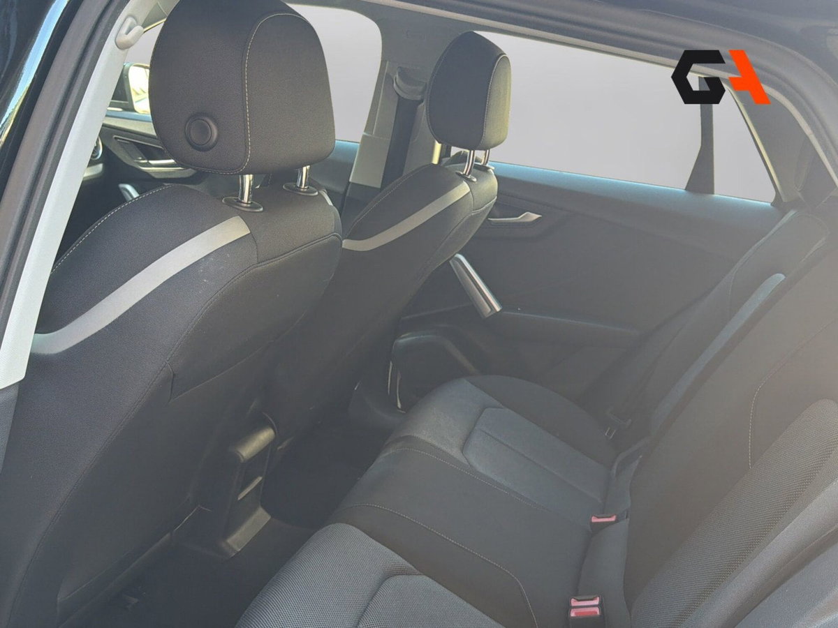 Audi Q2 Q2 30 TDI Identity Black (15)