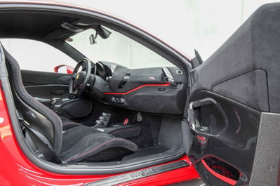 Ferrari 488 Coupé 488 Pista (8)