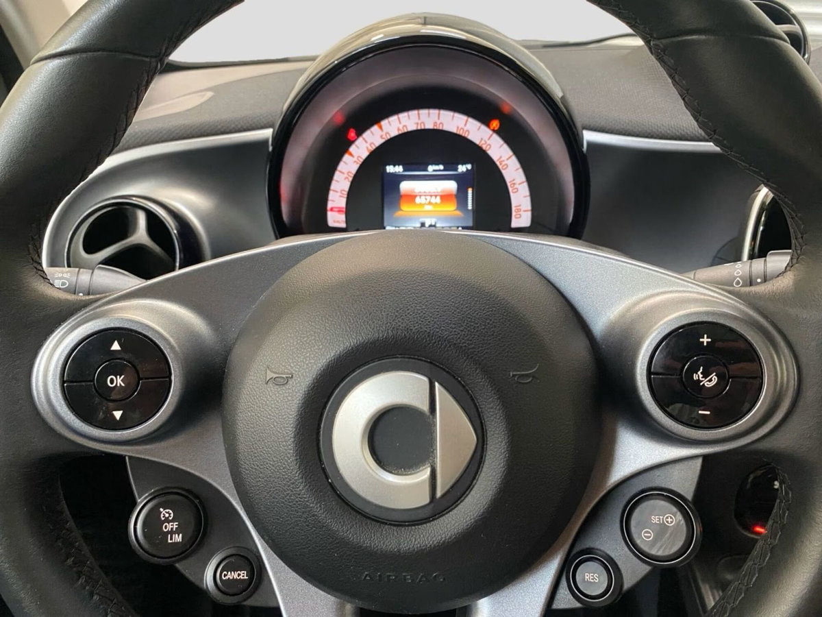 smart Fortwo 70 1.0 twinamic Passion (5)