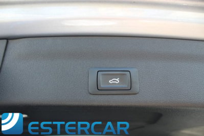Audi A6 Avant 40 2.0 TDI quattro ultra S tronic Business (20)