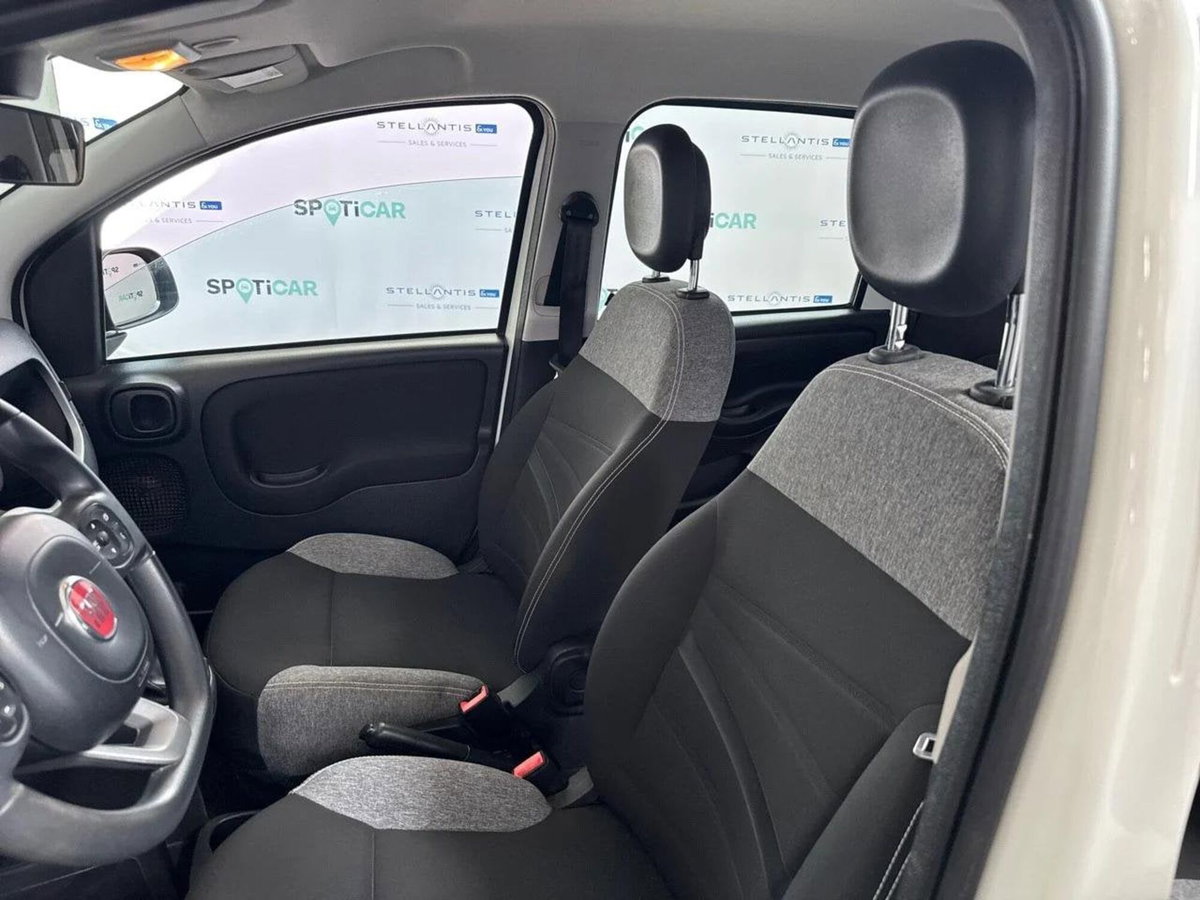 Fiat Panda 1.0 FireFly S&S Hybrid City Cross (15)