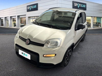 Fiat Panda 1.0 FireFly S&S Hybrid City Cross (2)