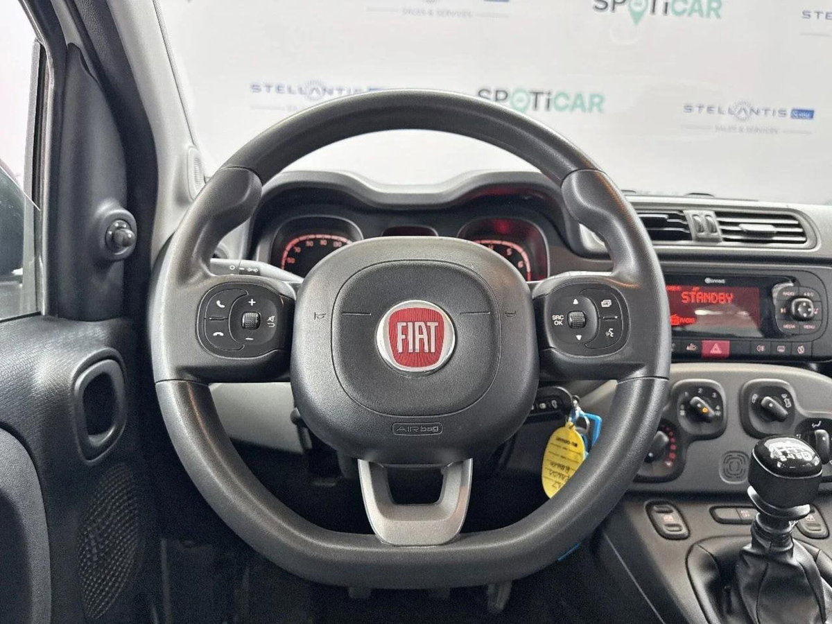 Fiat Panda 1.0 FireFly S&S Hybrid City Cross (7)