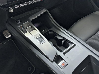 Peugeot 308 1.6 hybrid phev GT 225cv e-eat8 (13)