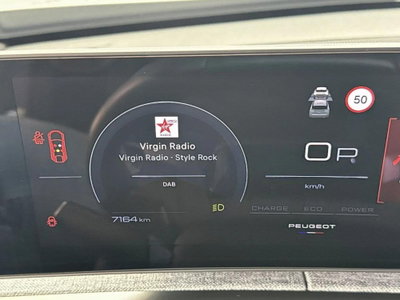 Peugeot 3008 1.2 hybrid GT Exclusive 145cv e-dcs6 (11)