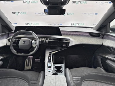 Peugeot 3008 1.2 hybrid GT Exclusive 145cv e-dcs6 (14)
