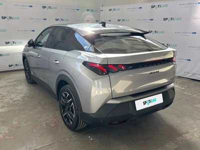 Peugeot 3008 1.2 hybrid GT Exclusive 145cv e-dcs6 (4)