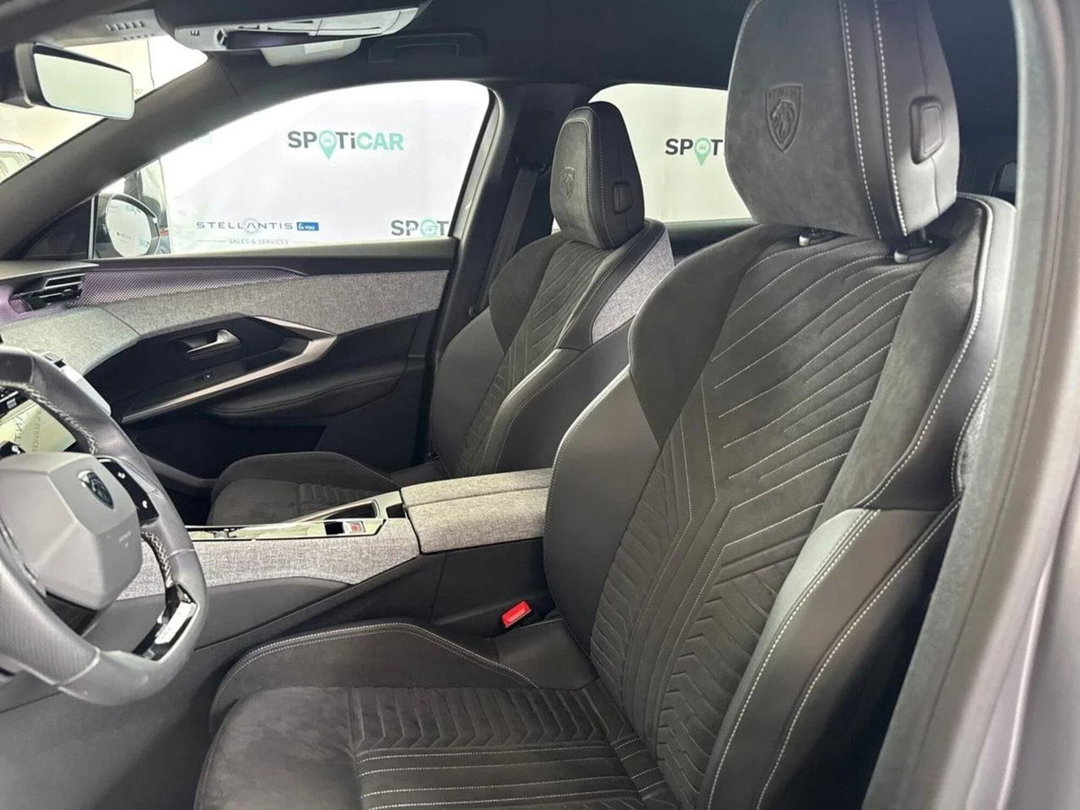Peugeot 3008 1.2 hybrid GT Exclusive 145cv e-dcs6 (8)
