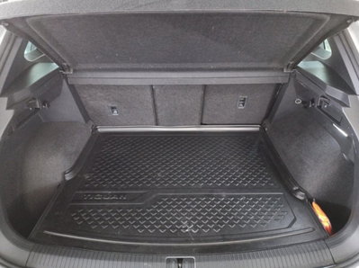 Volkswagen Tiguan 1.5 TSI 150 CV DSG ACT R-Line (10)