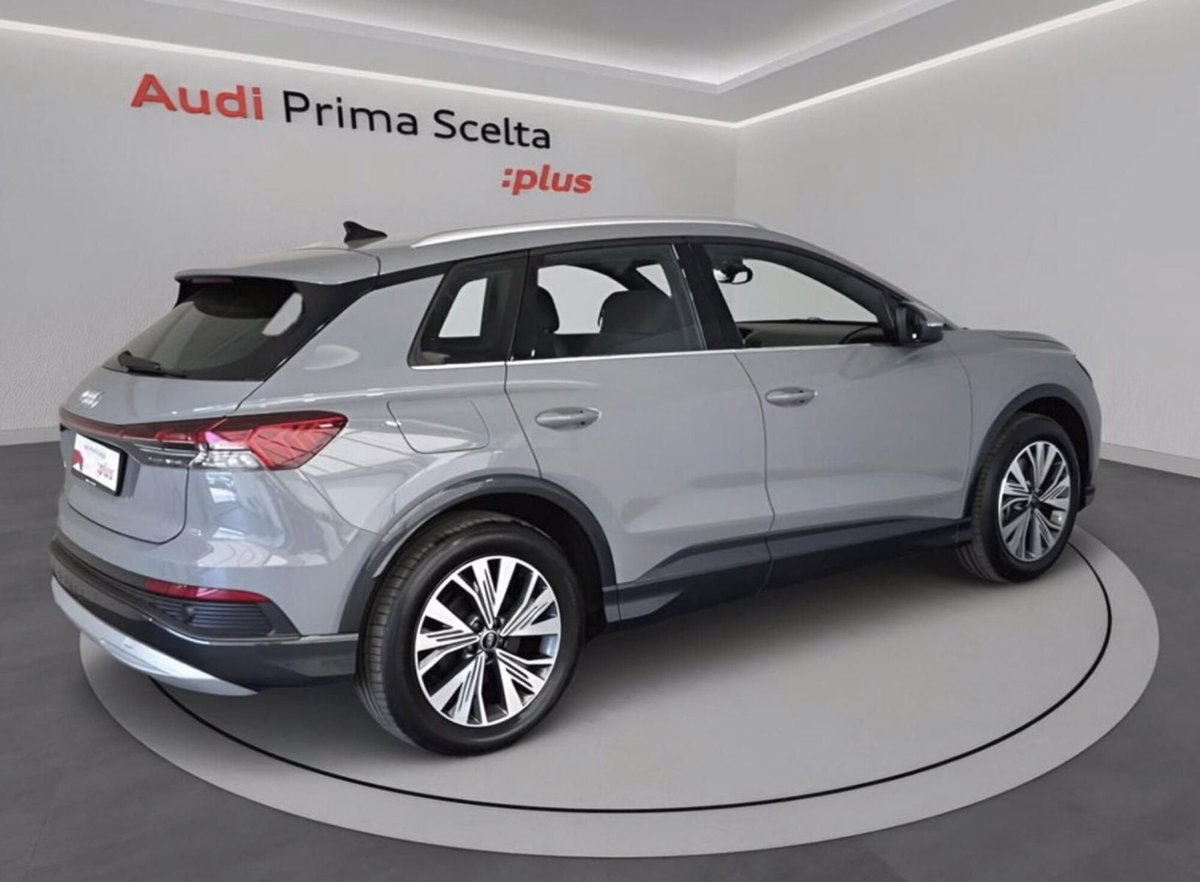 Audi Q4 Q4 45 e-tron quattro Business Advanced (4)