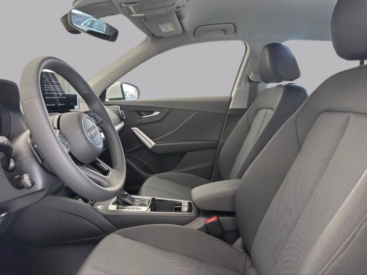 Audi Q2 35 2.0 tdi S line edition quattro s-tronic (10)