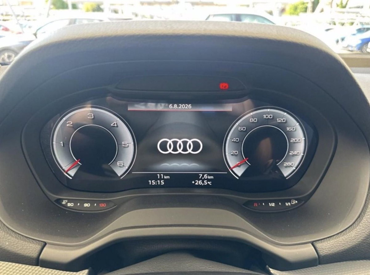 Audi Q2 35 2.0 tdi S line edition quattro s-tronic (13)