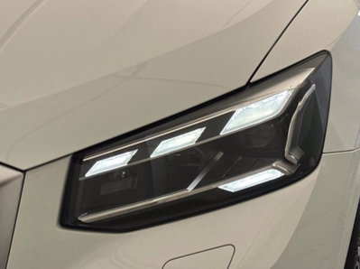 Audi Q2 35 2.0 tdi S line edition quattro s-tronic (6)