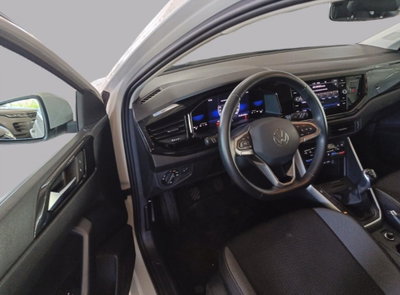 Volkswagen Polo 1.0 Life 80cv (10)