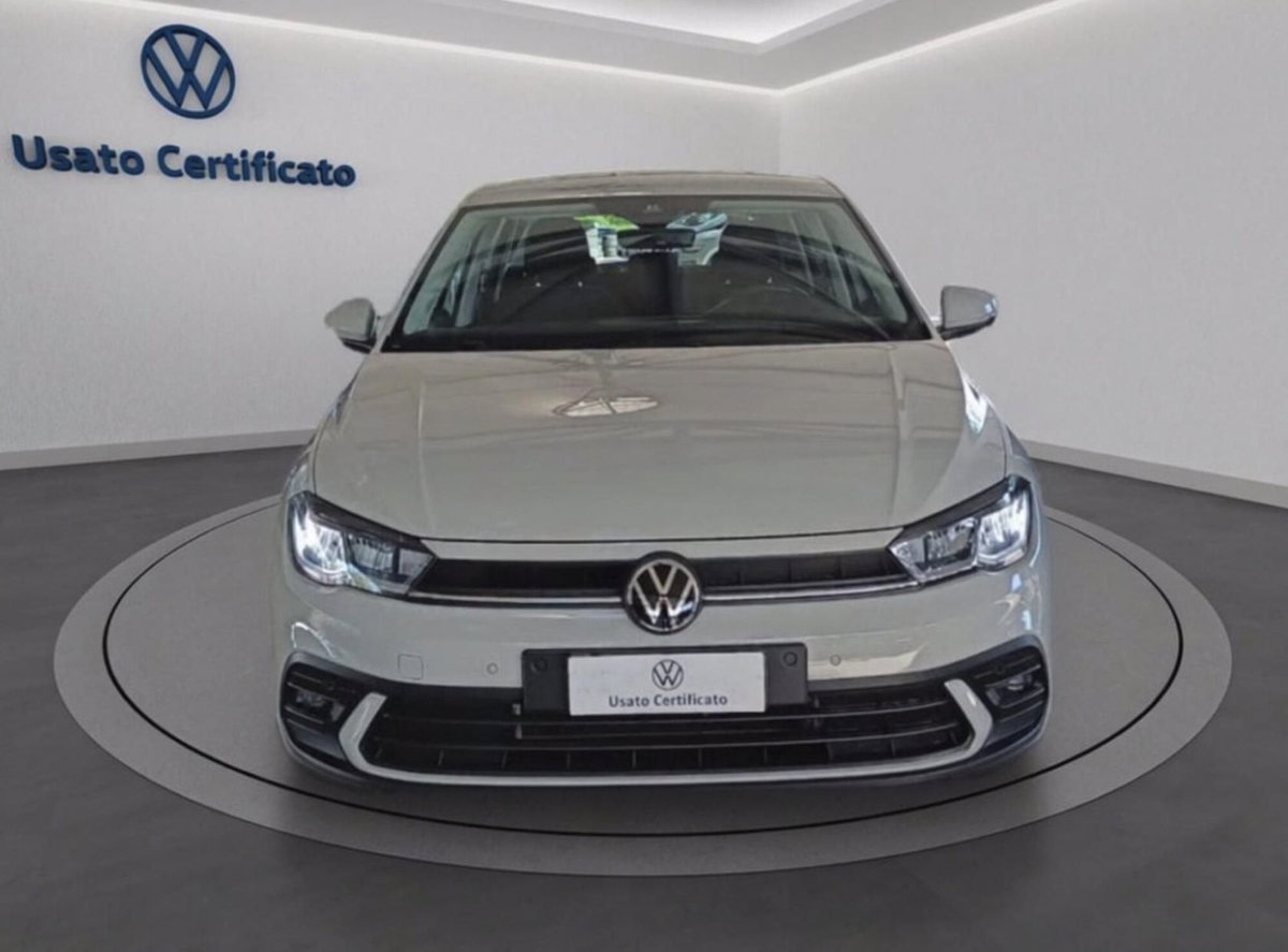 Volkswagen Polo 1.0 Life 80cv (2)