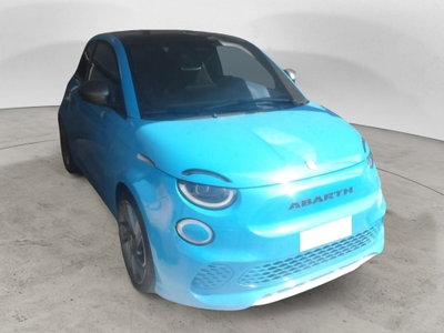Abarth 500e 42 kWh Turismo usata