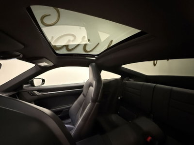 Porsche 911 Coupé Carrera 4S (16)