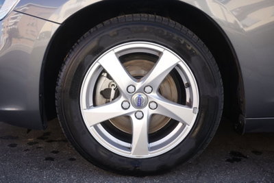 Volvo S60 D2 Geartronic R-design (5)