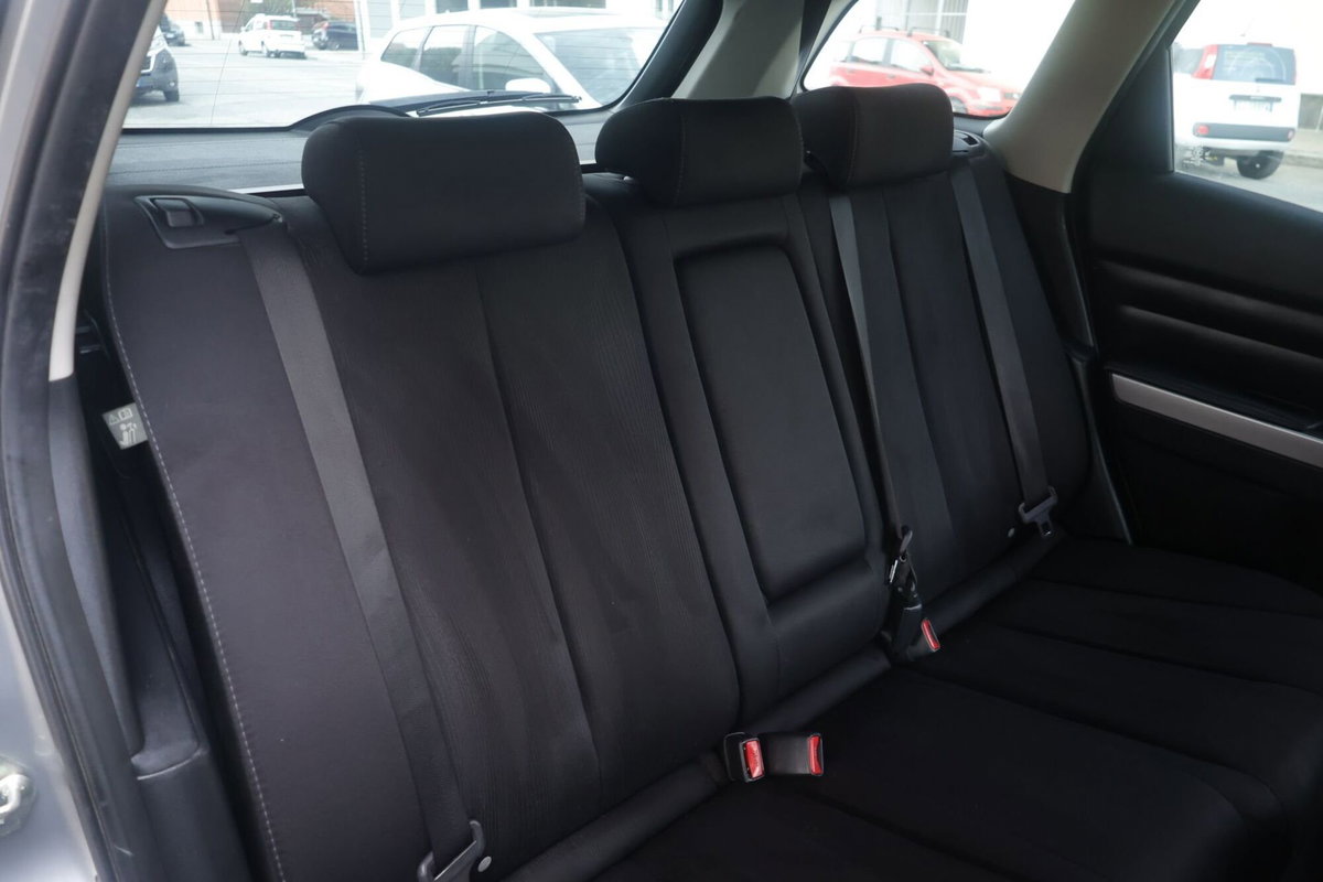 Mazda CX-7 2.2L MZR CD Tourer (14)