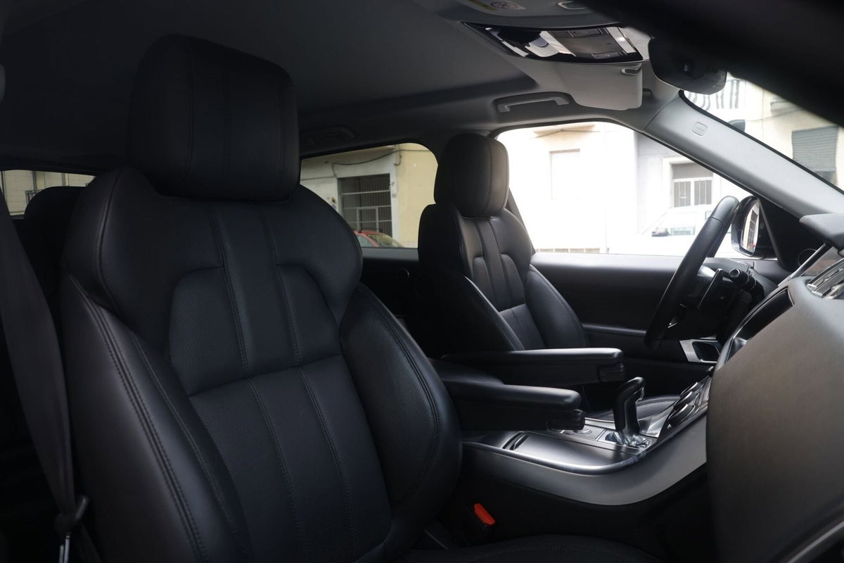 Land Rover Range Rover Sport 3.0 TDV6 HSE Dynamic (6)