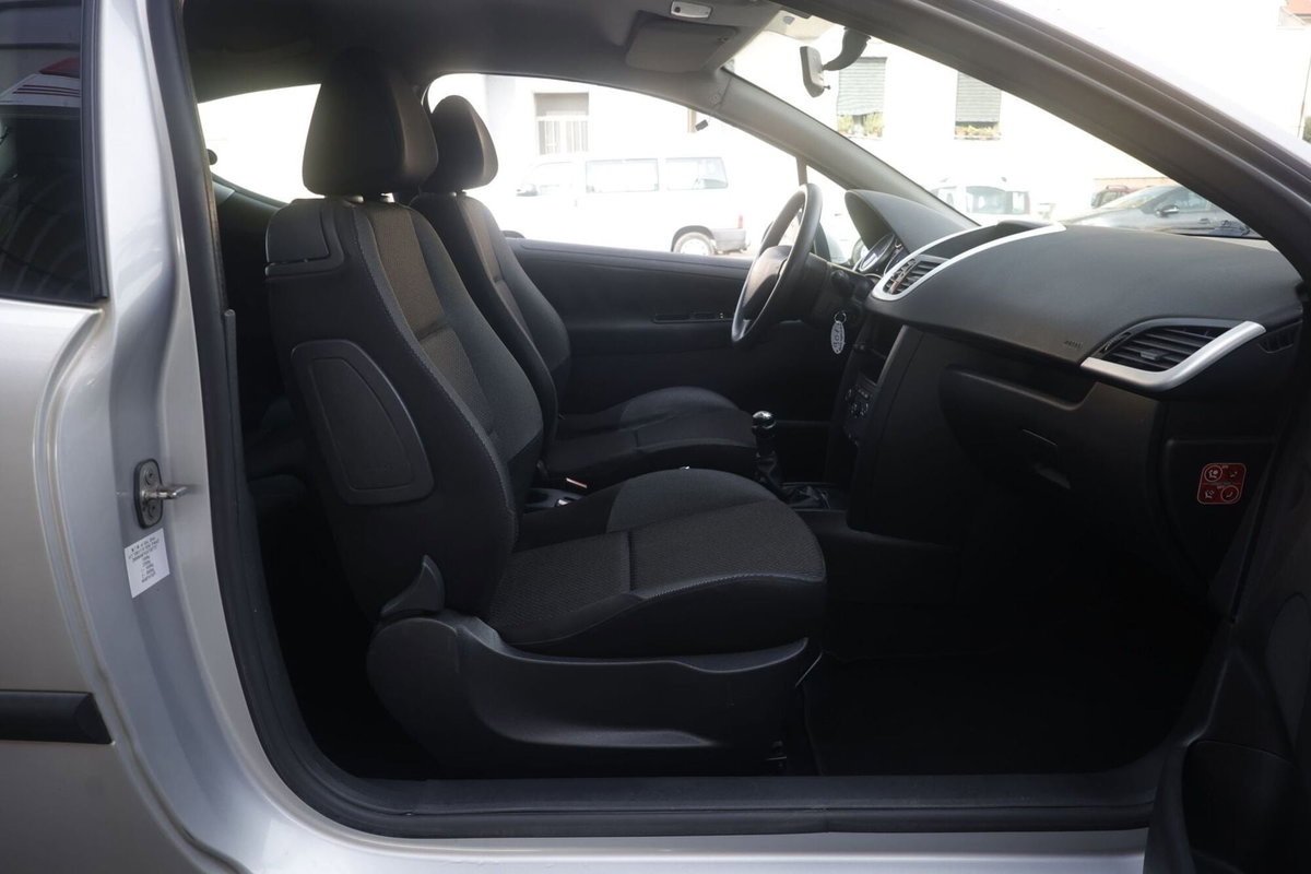 Peugeot 207 8V 75CV 3p. Energie Sport ECO GPL (10)