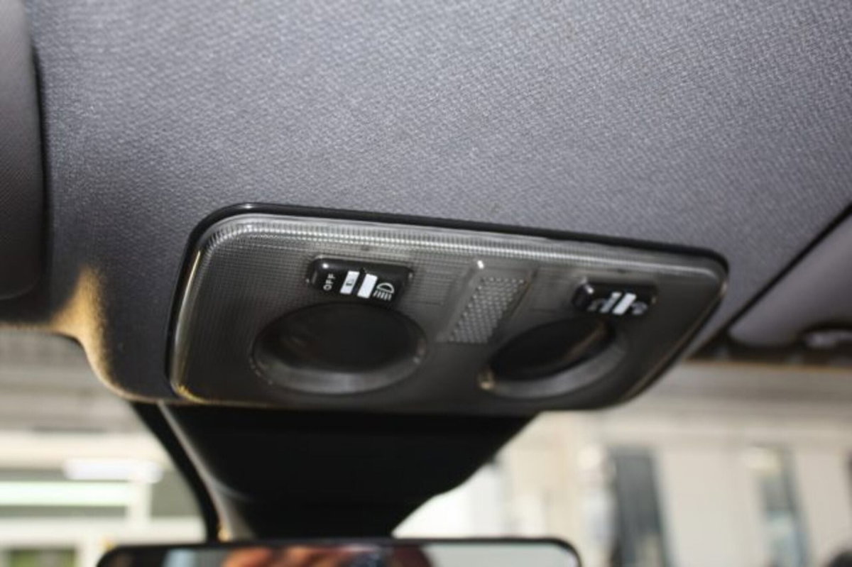 Lancia Ypsilon 1.3 MJT 16V 95 CV 5 porte S&S Elefantino (12)