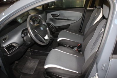 Lancia Ypsilon 1.3 MJT 16V 95 CV 5 porte S&S Elefantino (7)