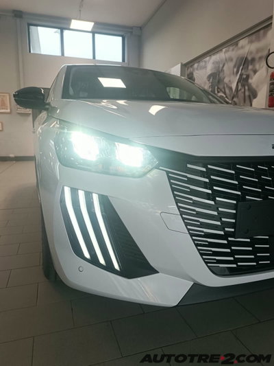 Peugeot 208 1.2 turbo Edition 100cv (9)