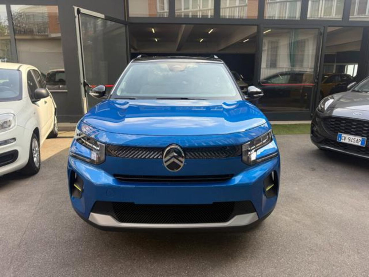 Citroen C3 1.2 turbo Max 100cv s&s (2)