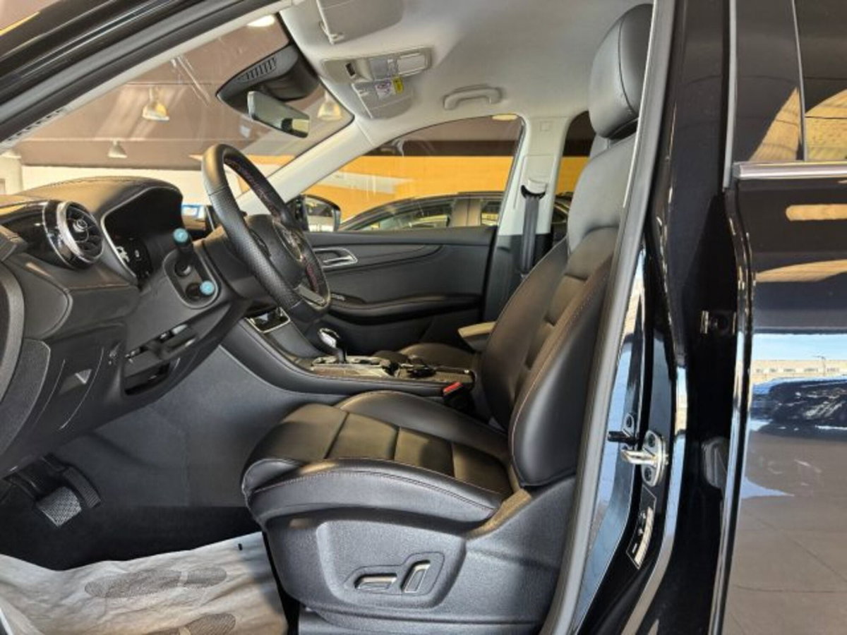 Mg HS HS 1.5T-GDI Comfort (9)