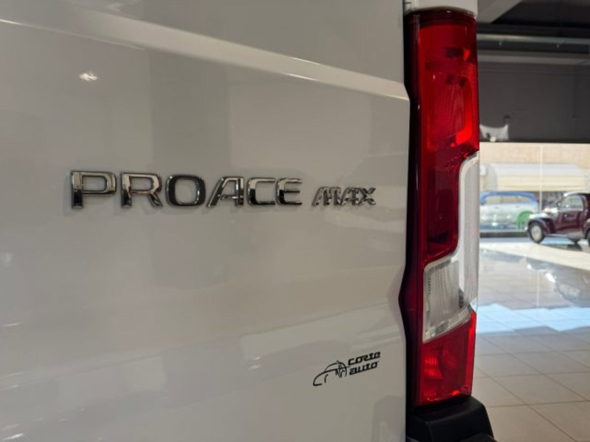 Toyota Proace Max Furgone Max 35 2.2d 140cv L2H1 Business (19)