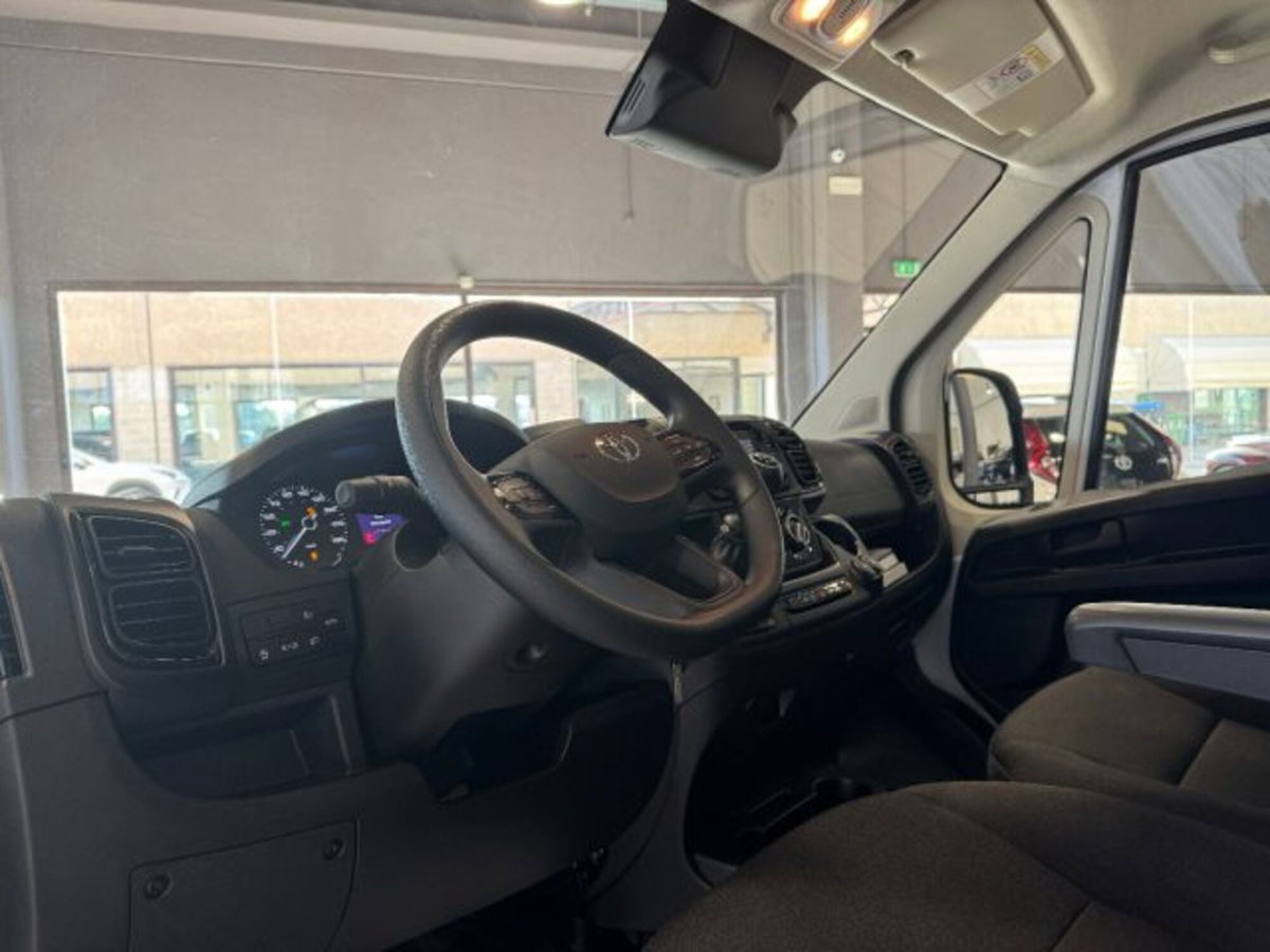 Toyota Proace Max Furgone Max 35 2.2d 140cv L2H1 Business (4)