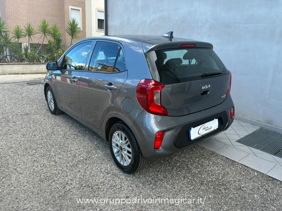 Kia Picanto 1.0 12V 5 porte AMT Urban (5)