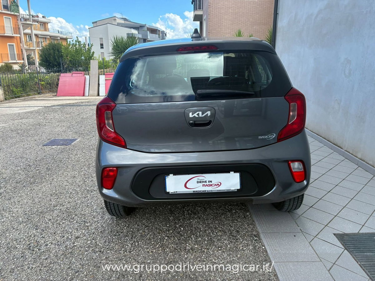 Kia Picanto 1.0 12V 5 porte AMT Urban (7)