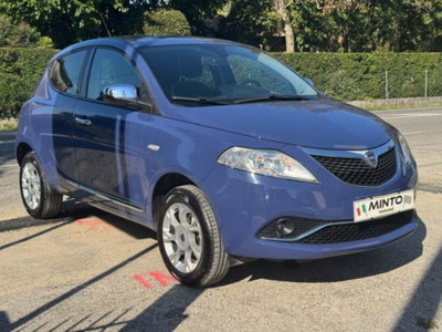 Lancia Ypsilon 0.9 TwinAir 85 CV 5 porte Metano Ecochic Platinum (4)
