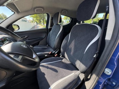 Lancia Ypsilon 0.9 TwinAir 85 CV 5 porte Metano Ecochic Platinum (6)