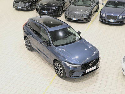 Volvo XC60 2.0 b4 Plus Dark auto (14)