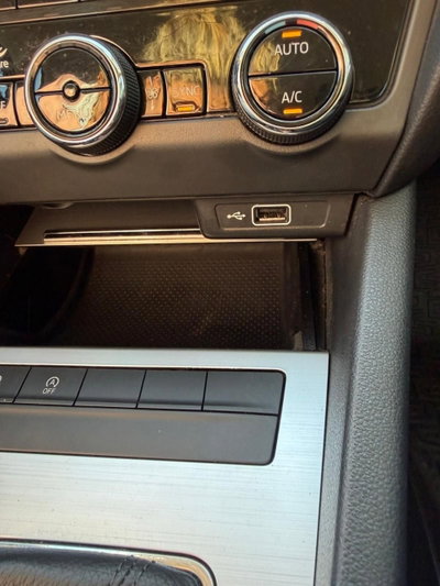 Skoda Octavia Station Wagon 1.5 DSG Wagon Ambition G-Tec (14)