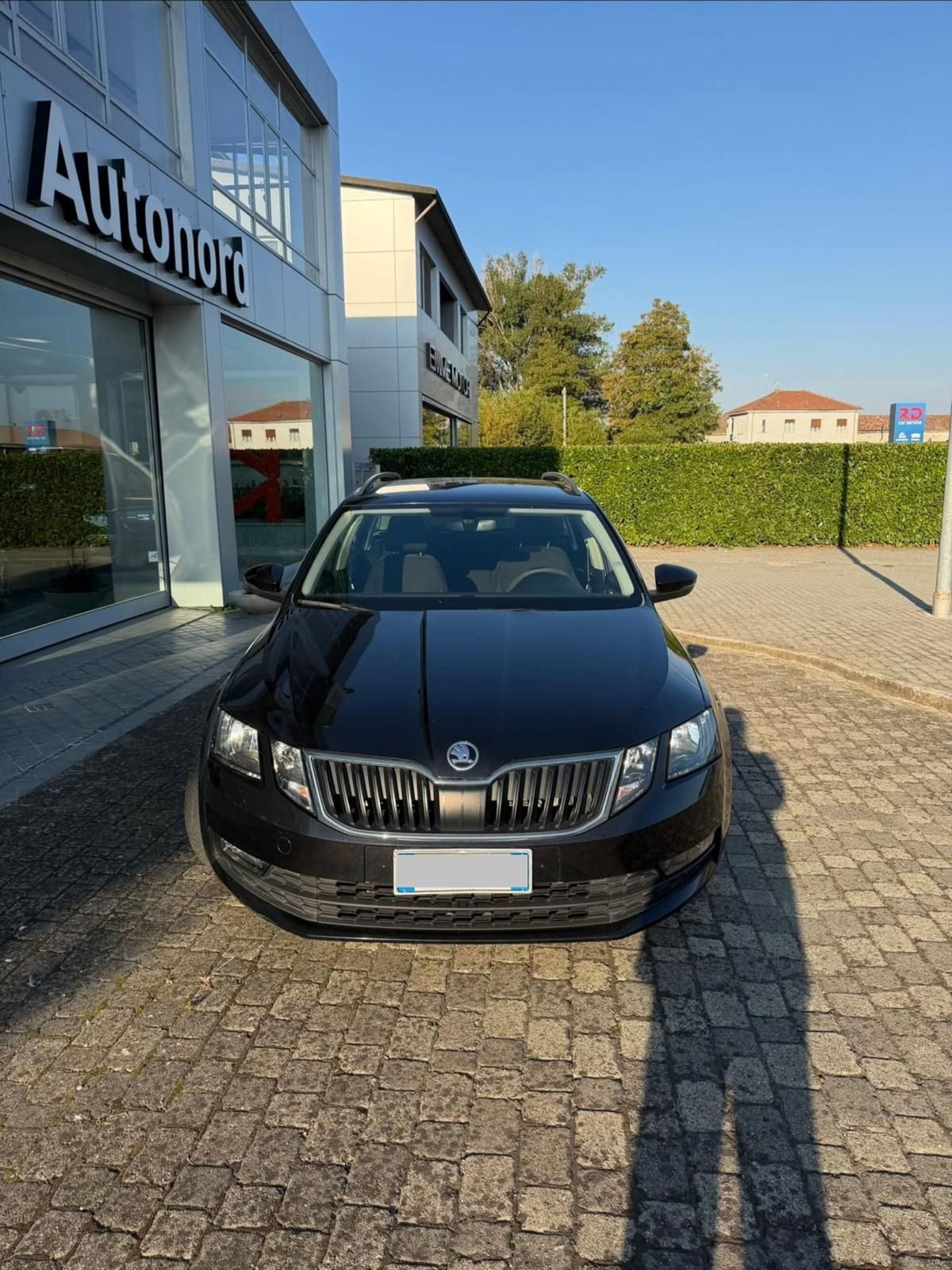 Skoda Octavia Station Wagon 1.5 DSG Wagon Ambition G-Tec (2)