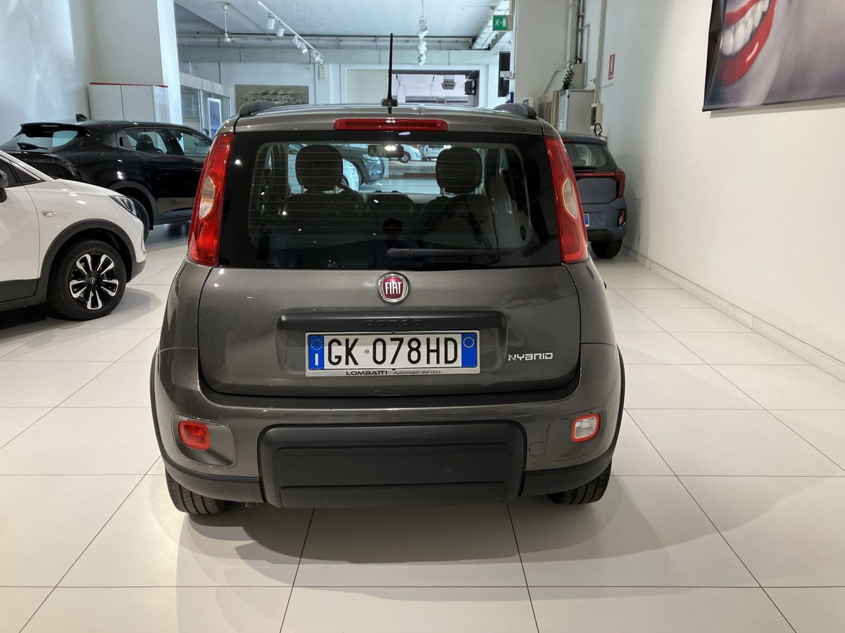 Fiat Panda 1.0 FireFly S&S Hybrid City Cross (5)