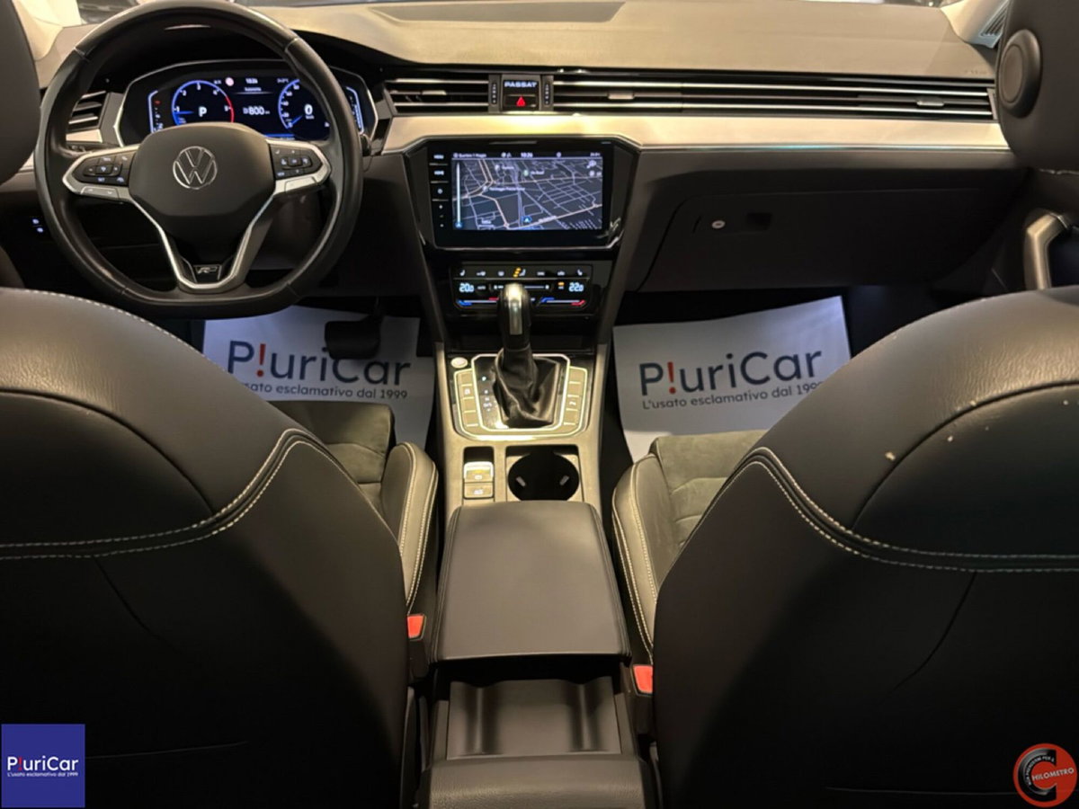Volkswagen Passat Variant 2.0 TDI SCR 200 CV 4MOTION DSG Executive (4)