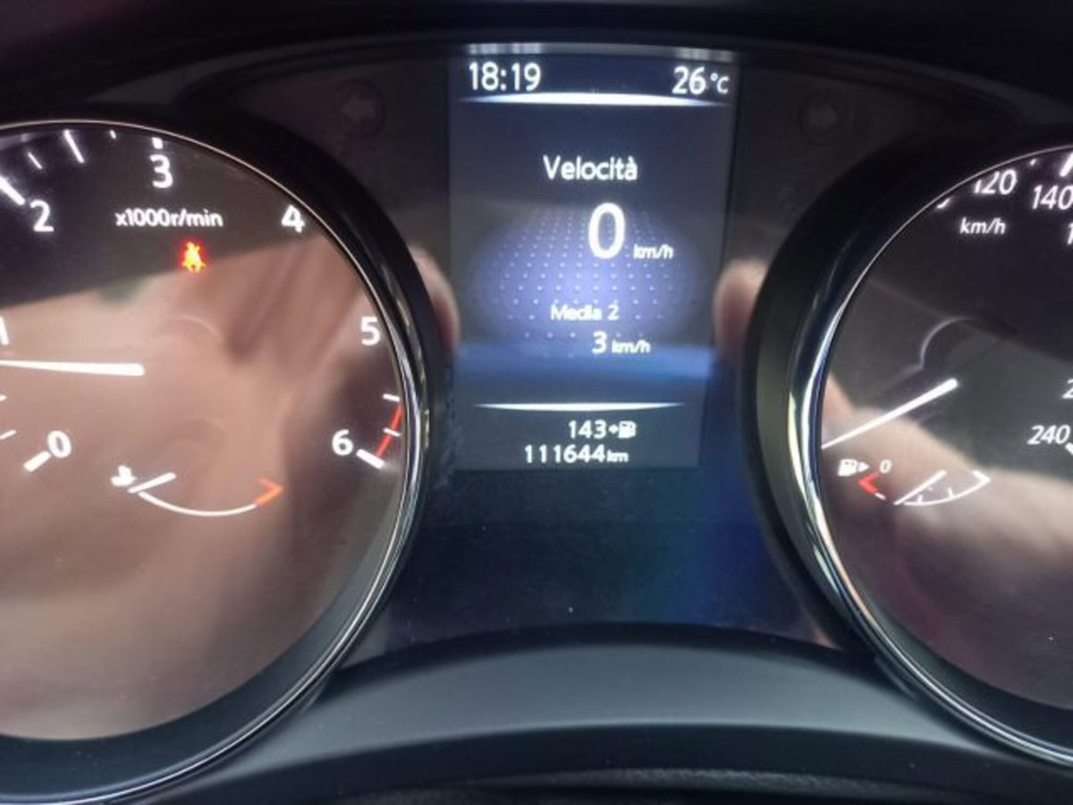 Nissan Qashqai 1.5 dCi N-Vision (8)